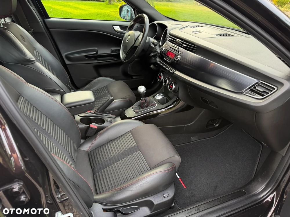 Alfa Romeo Giulietta 2.0 JTDM 16V - 6