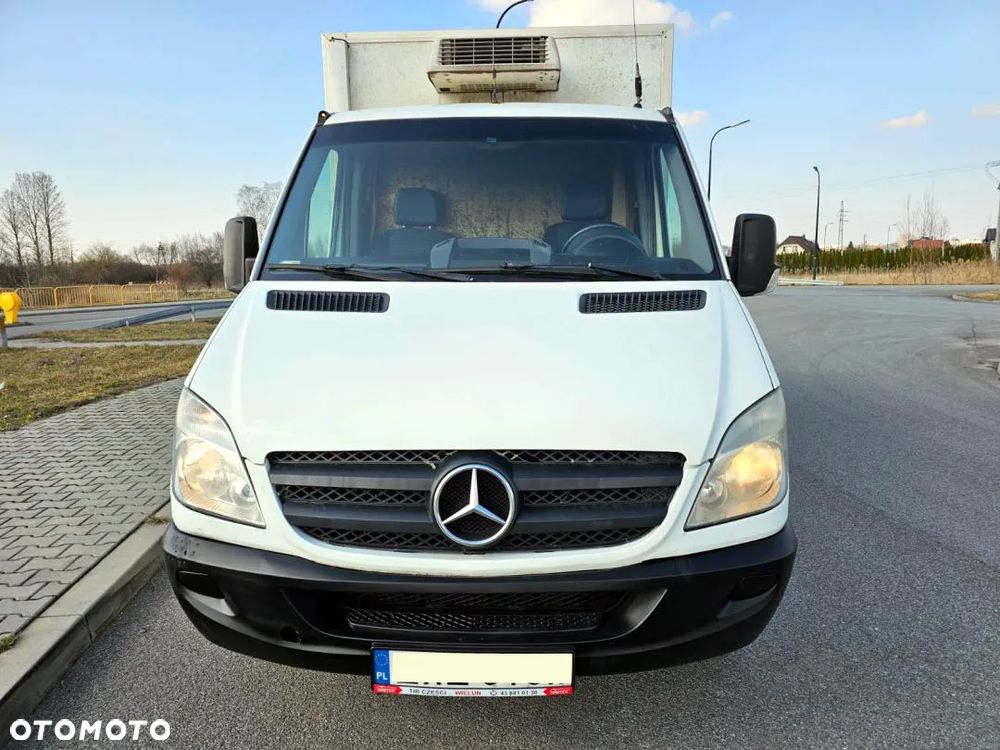 Mercedes-Benz Sprinter - 3