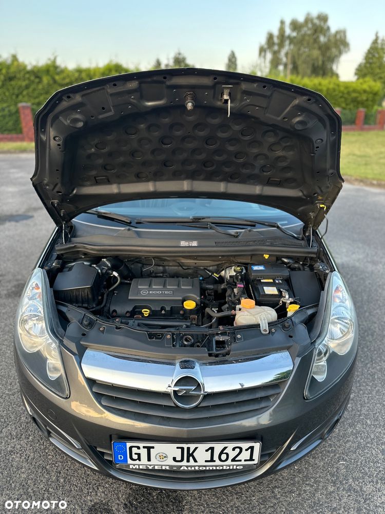 Opel Corsa 1.2 16V - 8