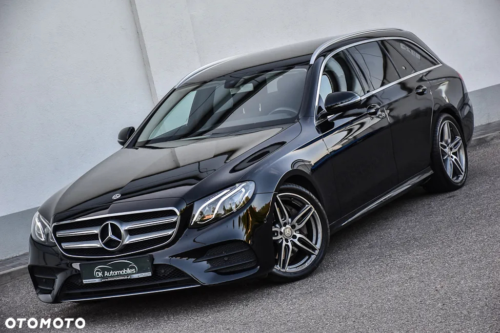 Mercedes-Benz Klasa E 220 d T 9G-TRONIC AMG Line - 3