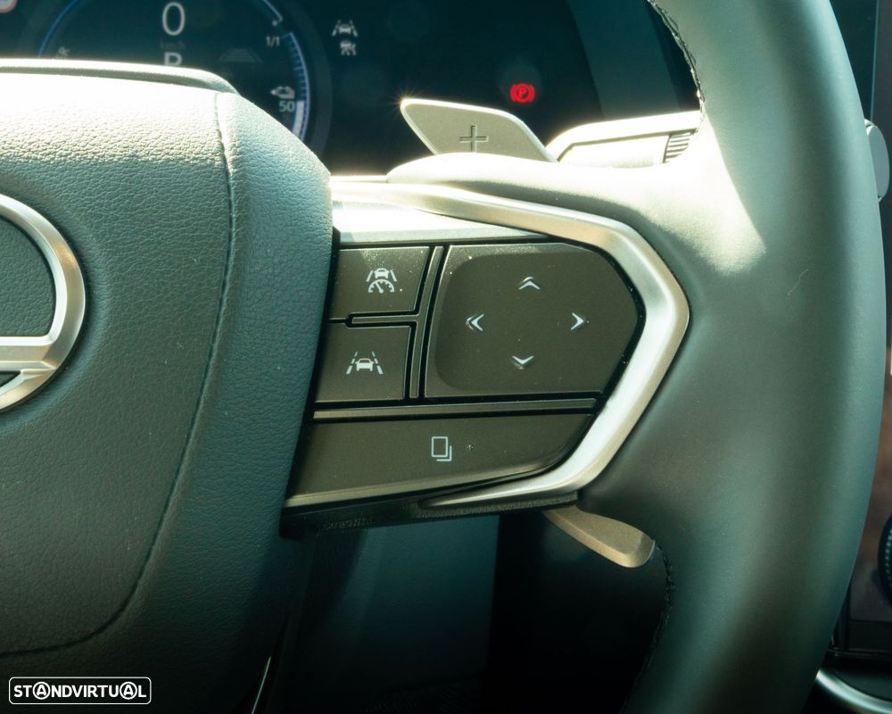 Lexus RZ 450e Premium Monotone c/ mala elétrica - 26