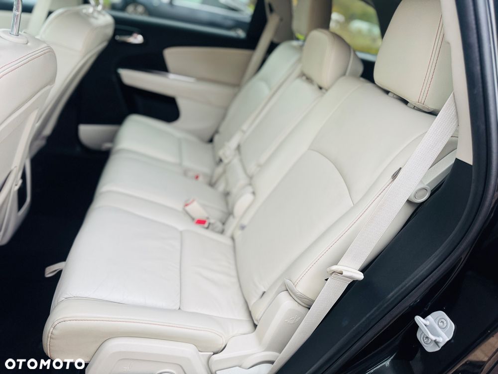 Fiat Freemont 2.0 Multijet Black Code AWD - 8