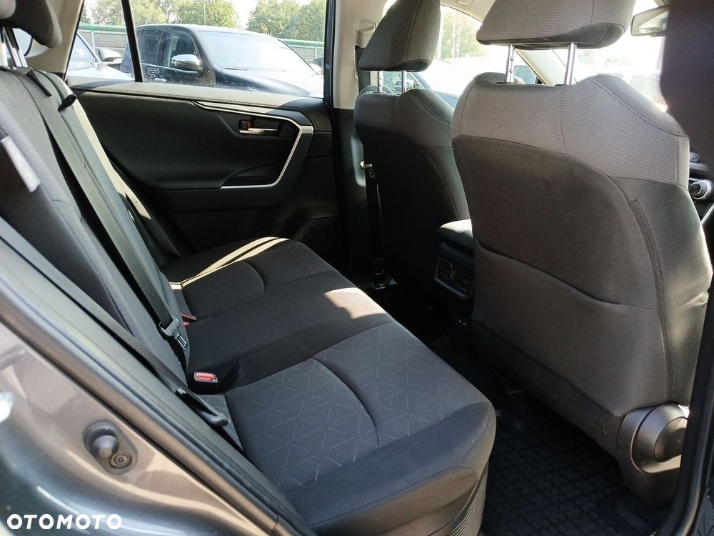 Toyota RAV4 - 19