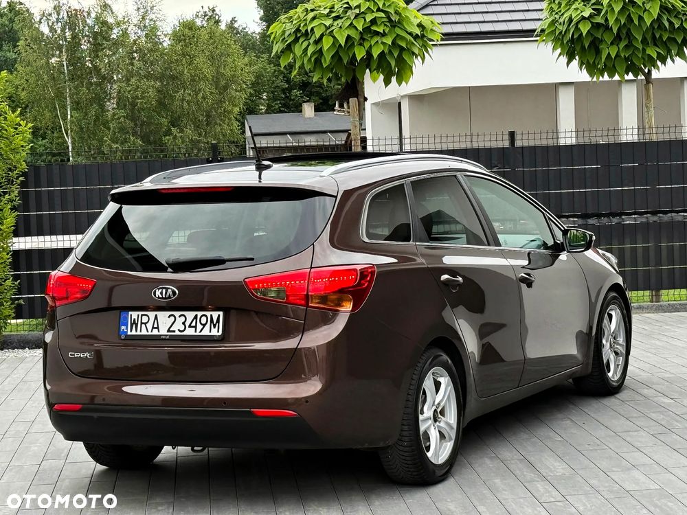 Kia Ceed 1.6 GDI Platinum Edition - 19