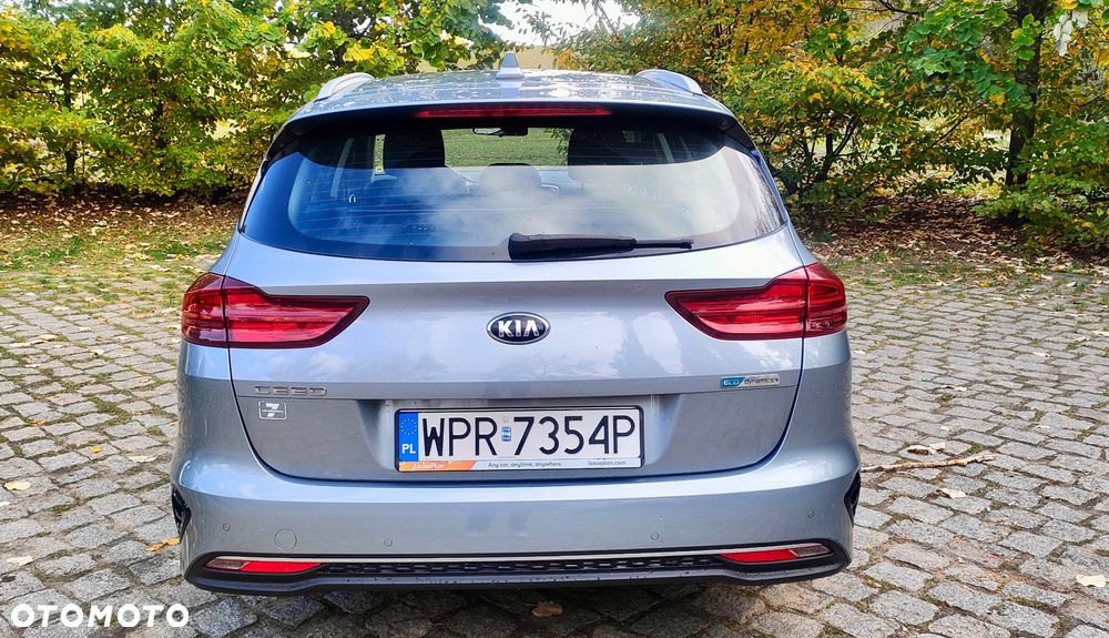 Kia Ceed 1.6 CRDi SCR M - 7