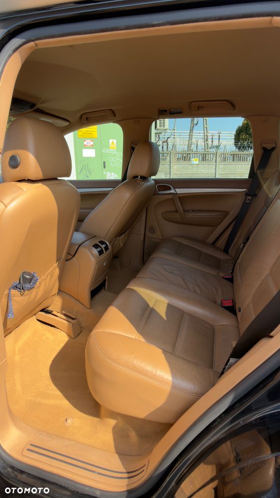 Porsche Cayenne Tiptronic S - 5