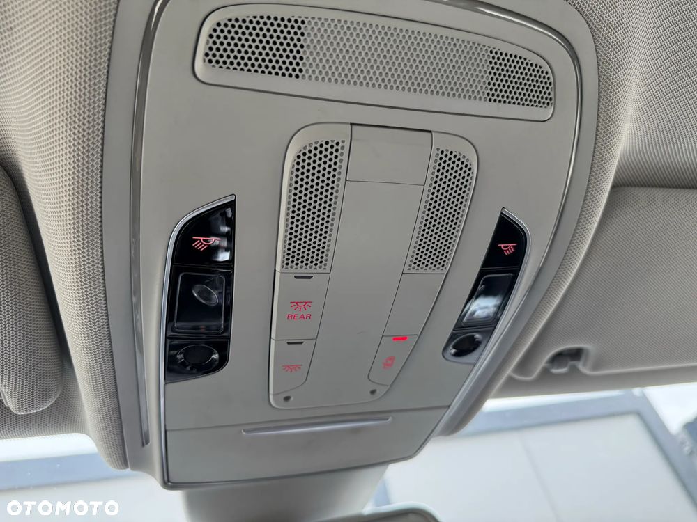 Audi A8 3.0 TFSI quattro tiptronic - 33