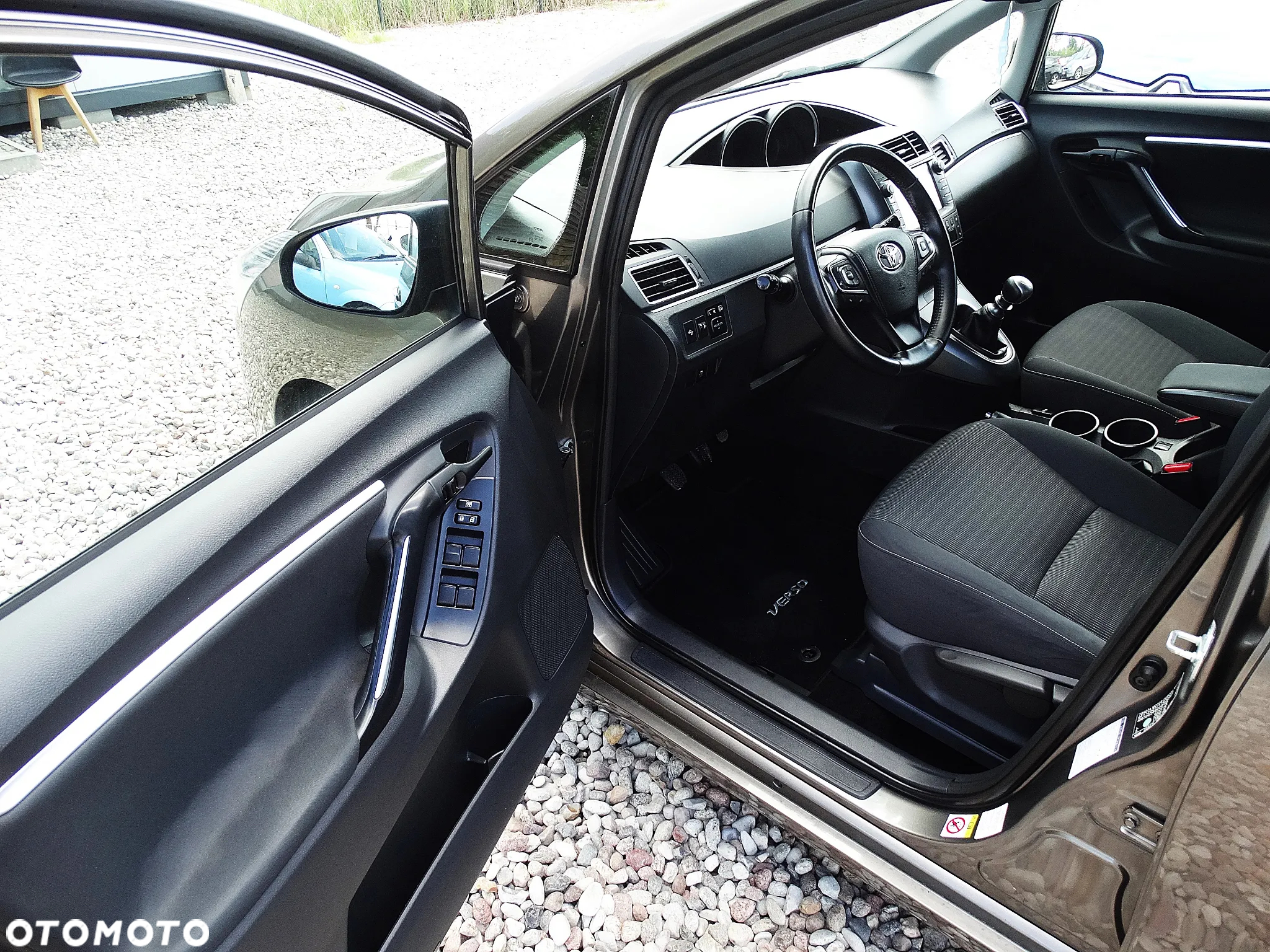 Toyota Verso 1.8 7-Sitzer Executive - 17