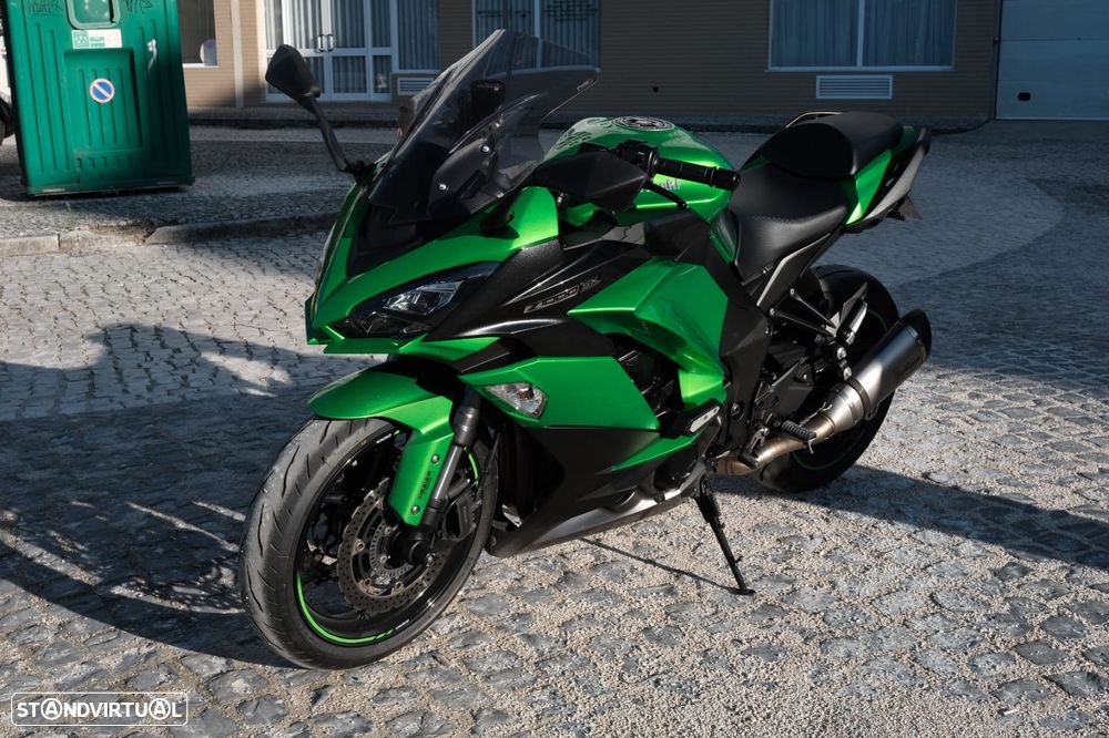 Kawasaki Z Z1000SX - 12