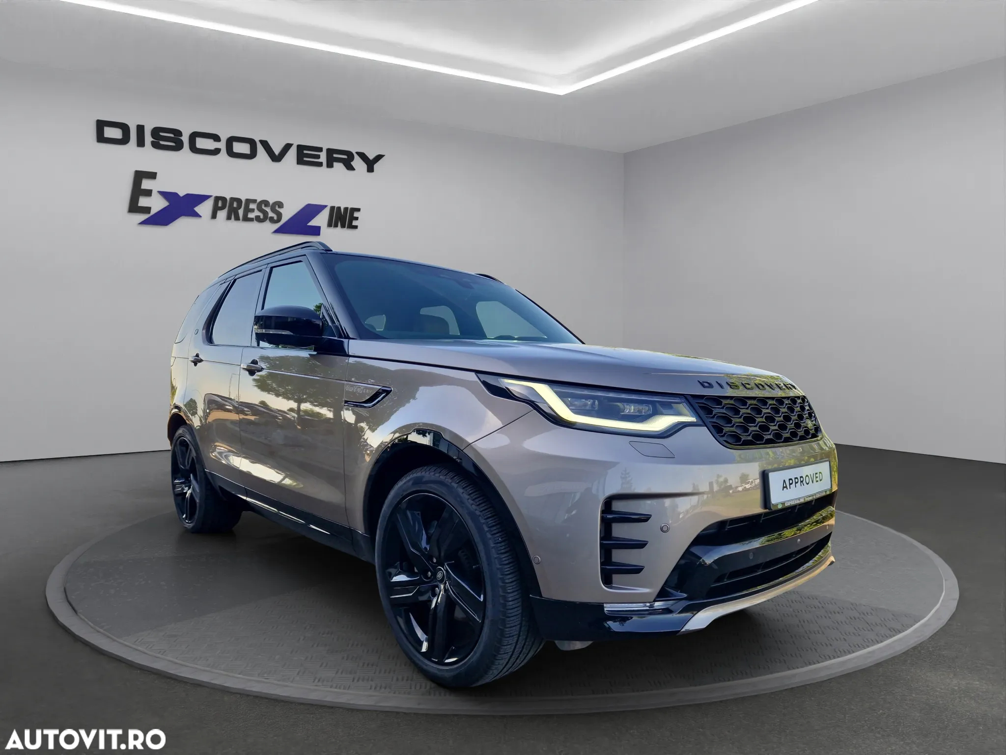 Land Rover Discovery 3.0D 300 MHEV R-Dynamic HSE - 7