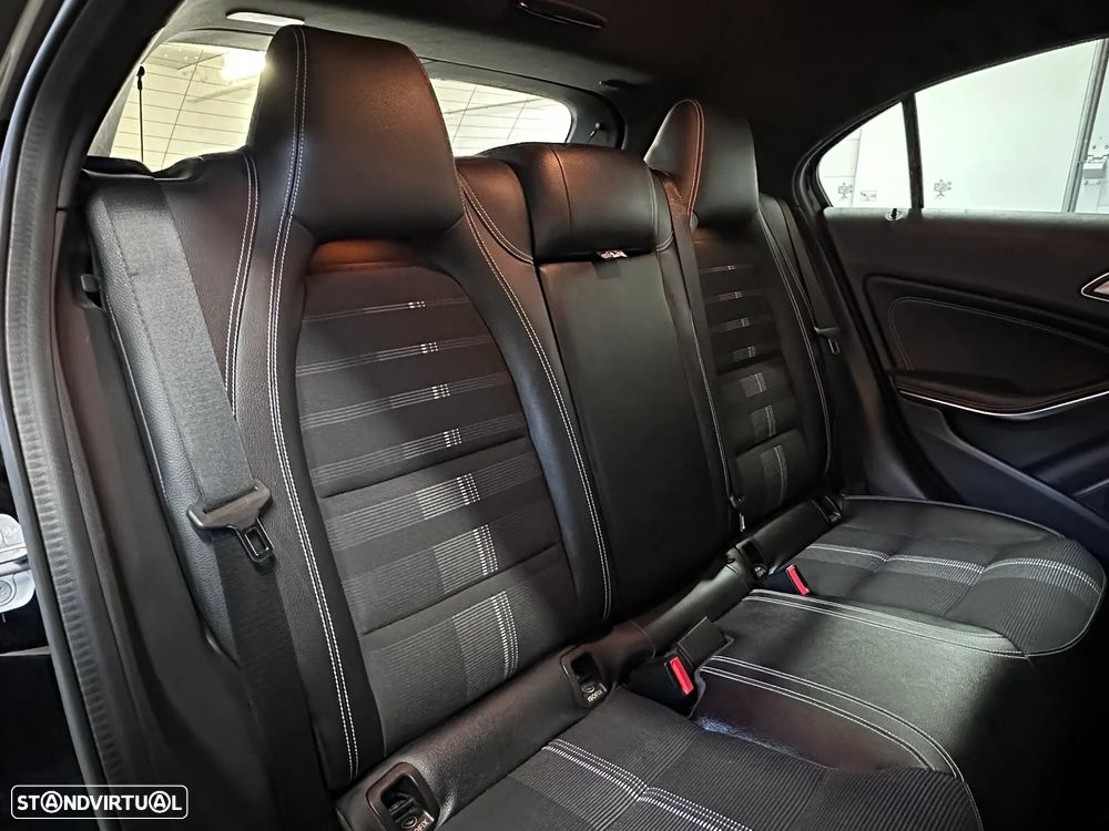 Mercedes-Benz A 180 d Urban - 14