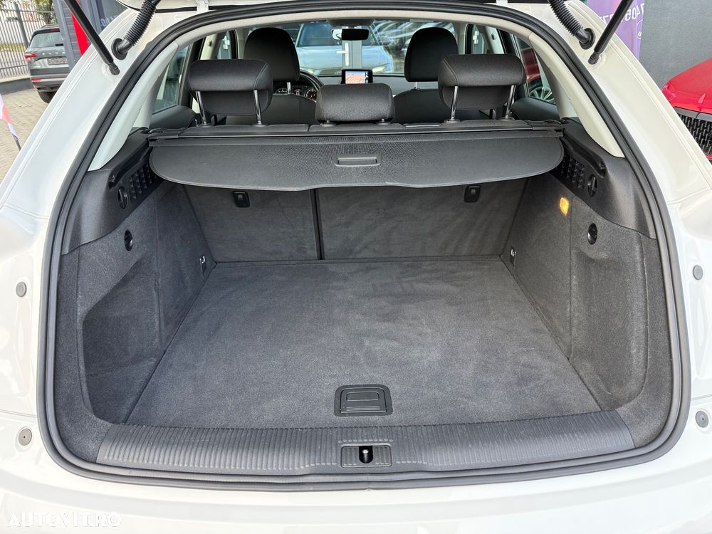 Audi Q3 1.4 TFSI Stronic - 23