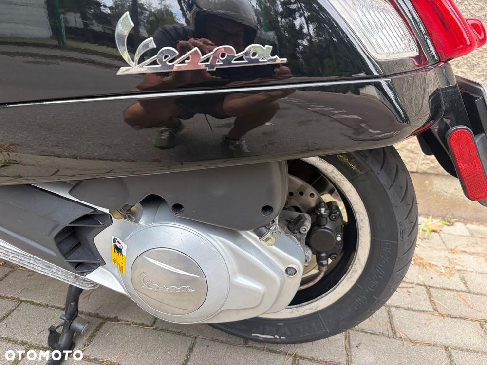 Vespa GTS - 12