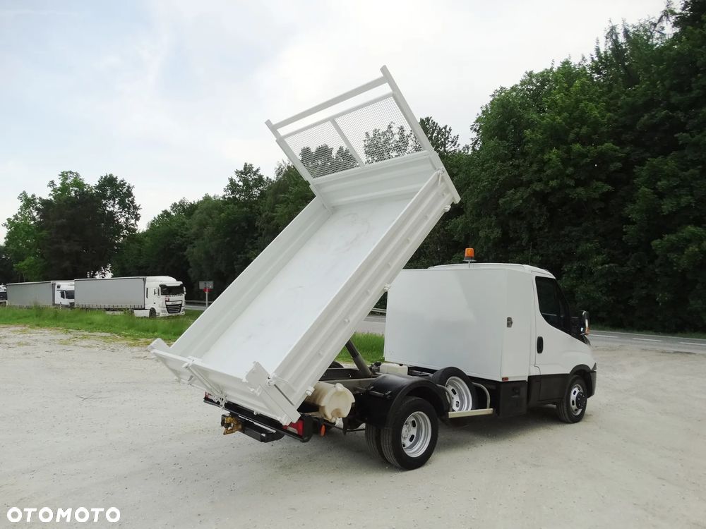 Iveco DAILY - 9