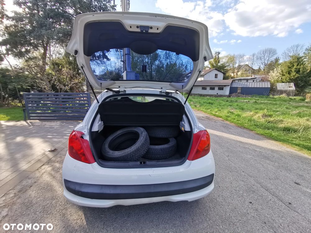 Peugeot 207 1.4 HDi Trendy - 7