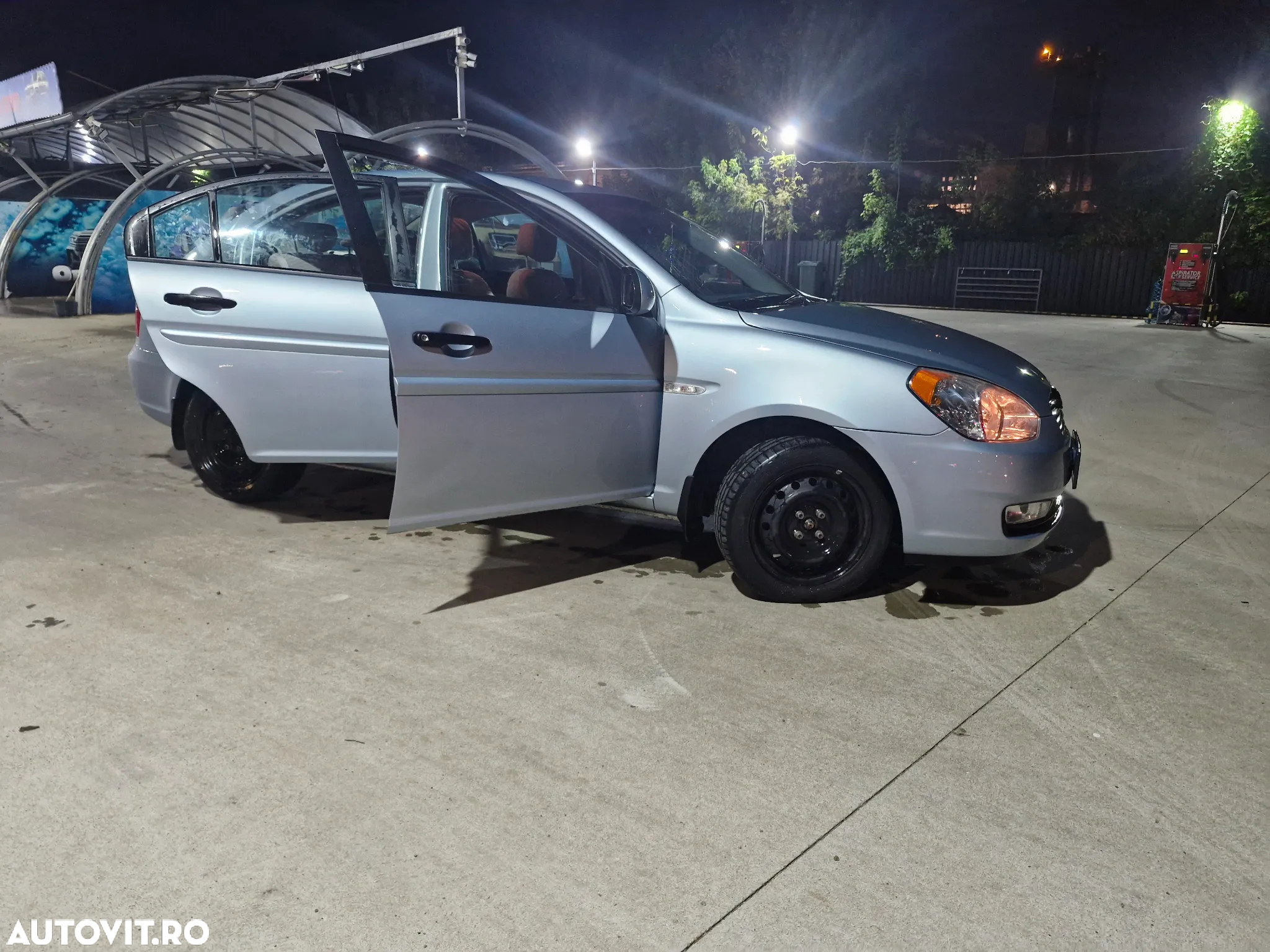 Hyundai Accent MC 1.4 DOHC 4DR GL PREMIUM - 13