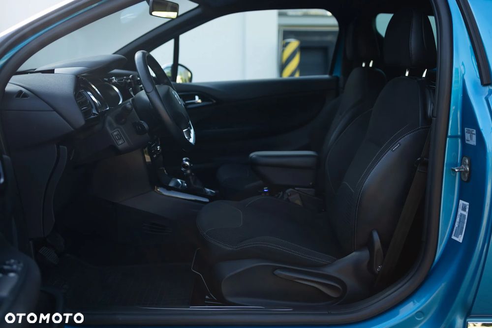 Citroën DS3 1.6 e-HDi SoChic - 14