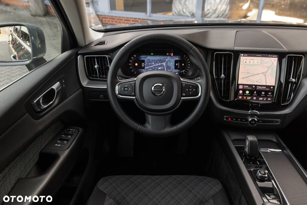 Volvo XC 60 B4 B Core - 32