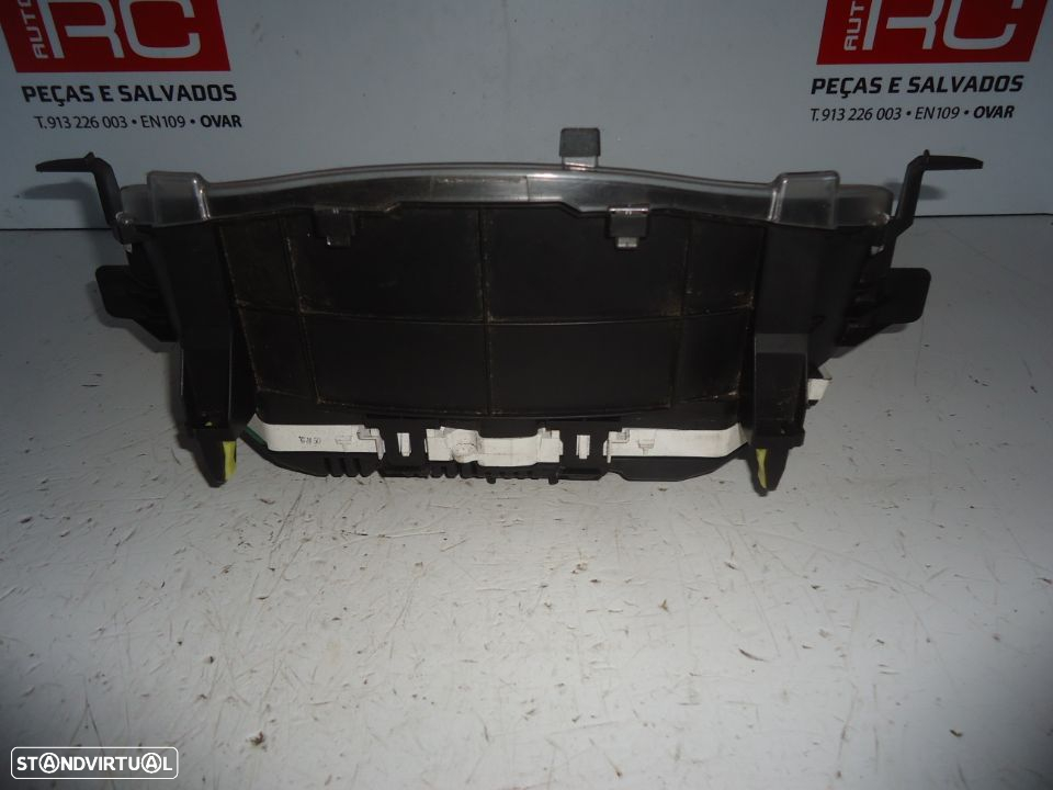 Quadrante Toyota Auris de 2014 - 2