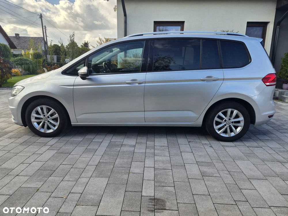 Volkswagen Touran 2019 photo 4