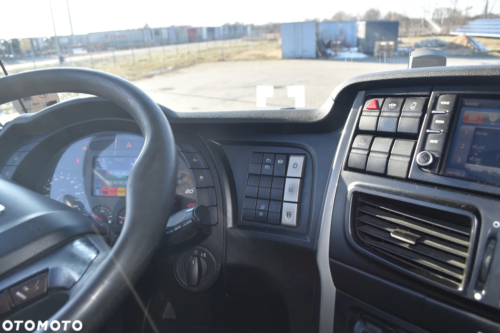 Iveco Stralis - 18