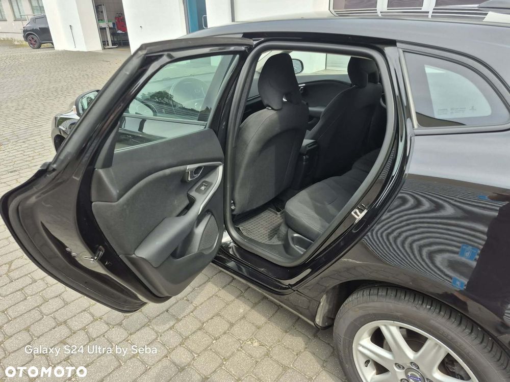Volvo V40 D2 Drive-E Base - 11