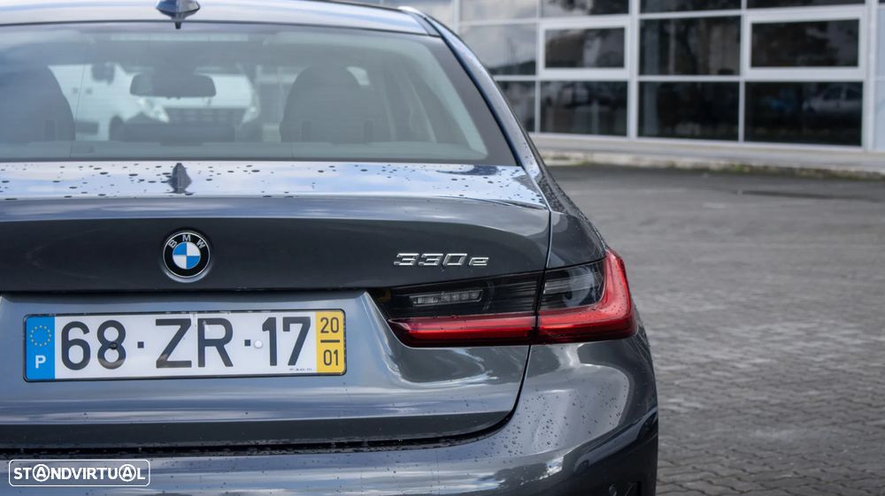 BMW 330 e Corporate Edition Auto - 8