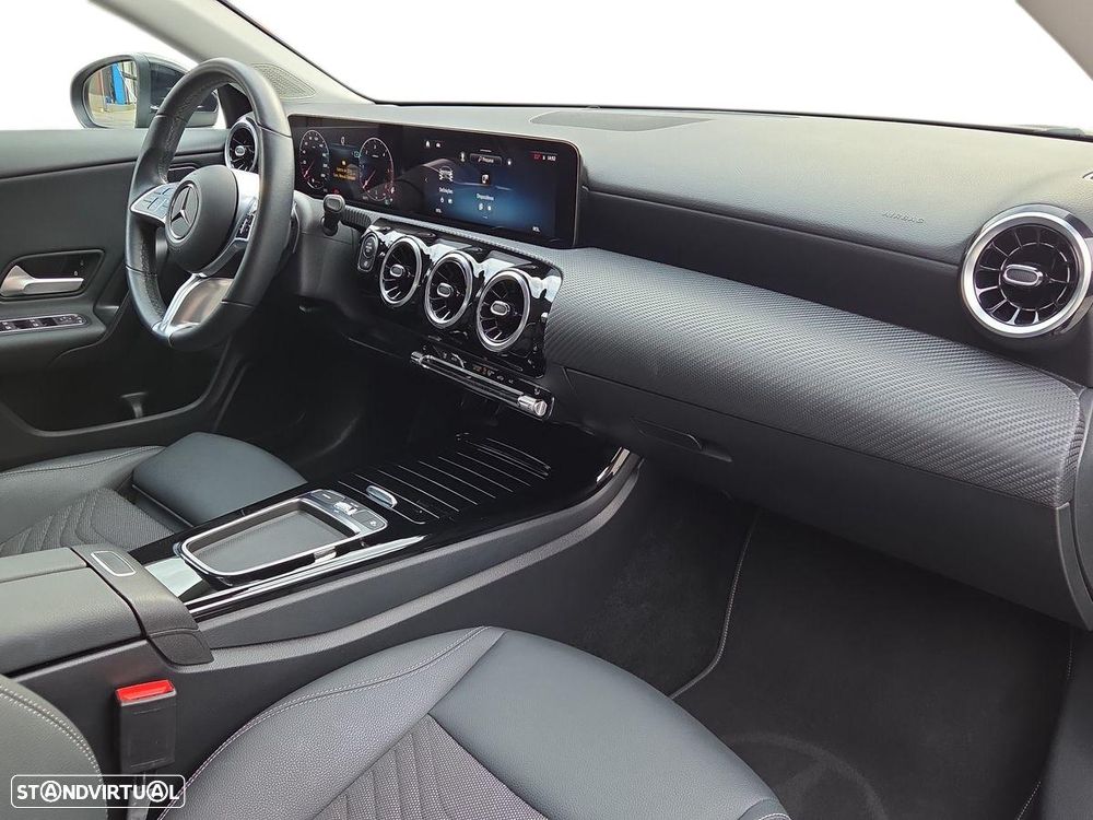 Mercedes-Benz CLA 180 d Shooting Brake Style Plus Aut. - 22