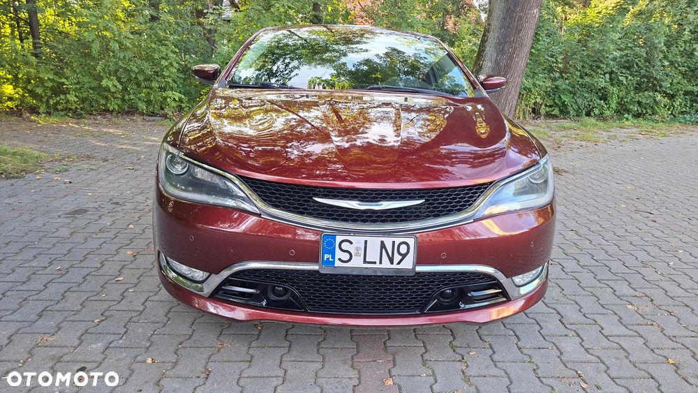 Chrysler 200 - 2