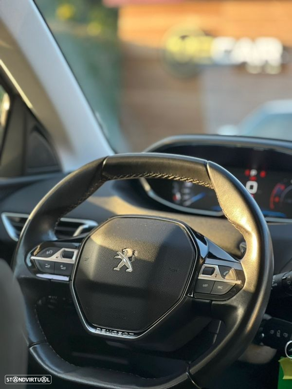 Peugeot 3008 1.6 HDi Active - 10