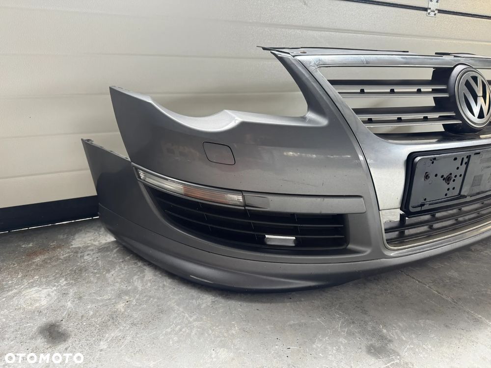 ZDERZAK PRZÓD KOMPLETNY PASSAT B6 R LINE SPRYSKIWACZE POD XENON - 2