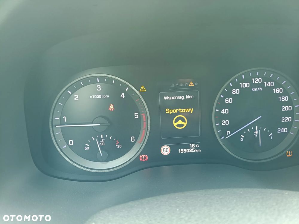 Hyundai Tucson 2.0 CRDI BlueDrive Style 2WD - 28