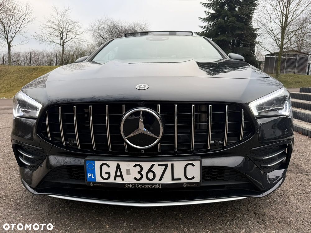 Mercedes-Benz CLA - 33