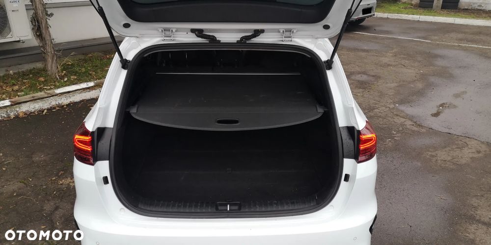 Kia Ceed 1.6 CRDi SCR L Business Line - 17