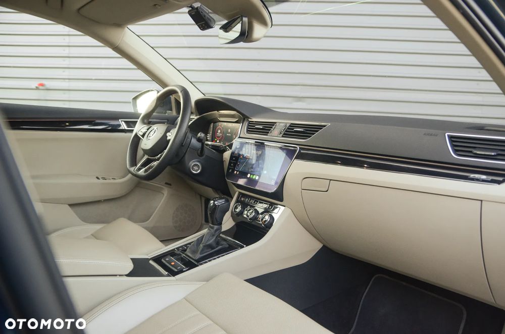 Skoda Superb - 16