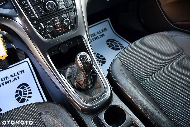 Opel Astra 1.4 Turbo Edition - 15