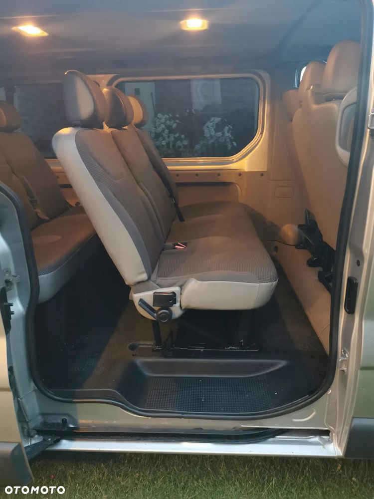 Opel Vivaro Tour Elegance L1H1 - 8