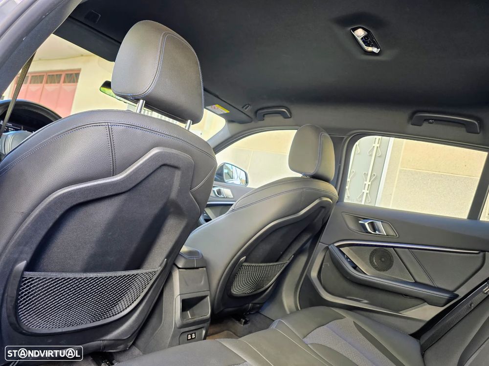 BMW 116 d Pack Desportivo M - 56
