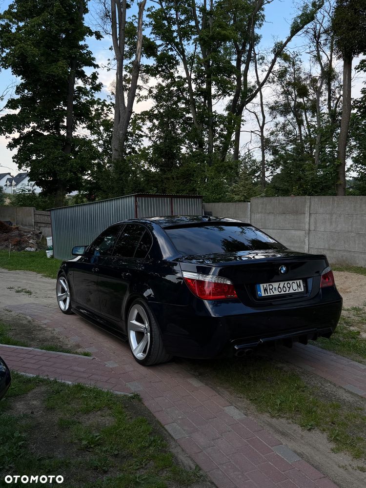 BMW Seria 5 525d Edition Sport - 2