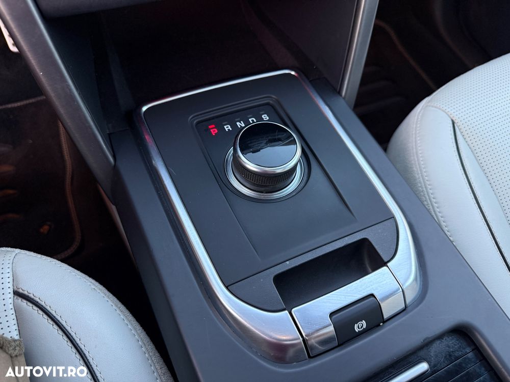 Land Rover Discovery Sport 2.0 l SE Aut. - 9
