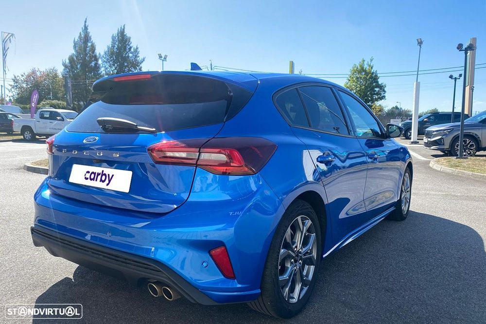 Ford Focus 1.0 EcoBoost MHEV ST-Line X - 4