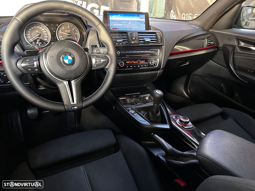 BMW 118 d Pack M - 31