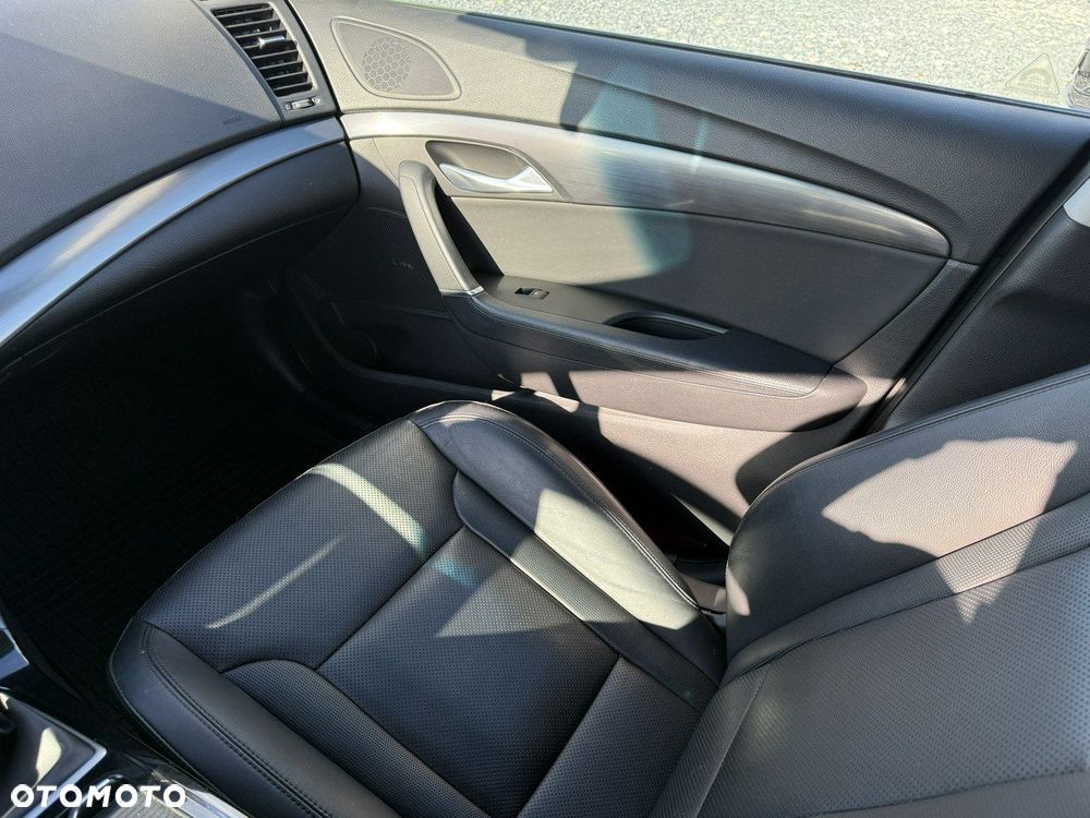 Hyundai i40 Kombi 1.7 CRDi Premium - 32