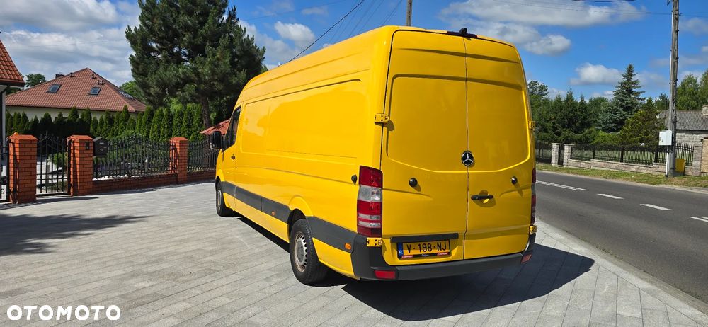 Mercedes-Benz Sprinter - 6