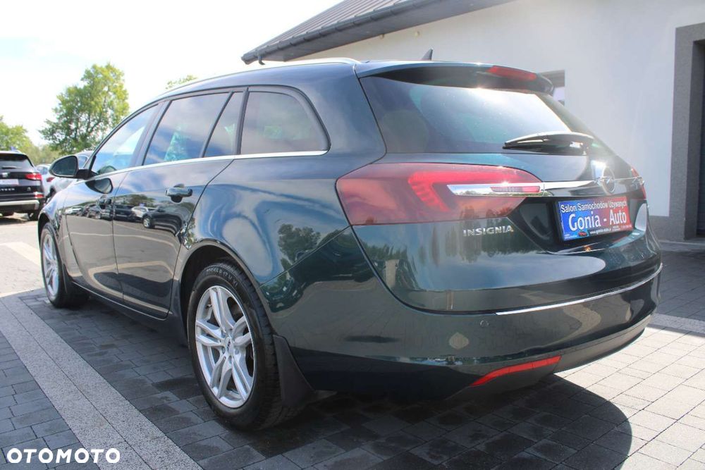Opel Insignia - 15