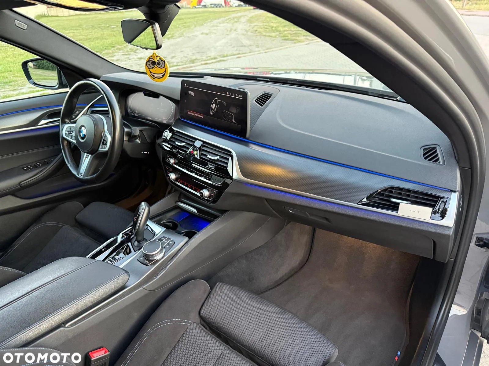 BMW Seria 5 520d Touring M Sport Edition - 29