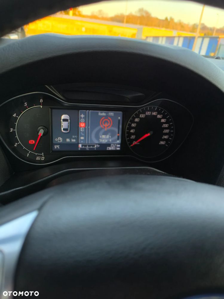 Ford Mondeo 2.0 TDCi Titanium S - 17