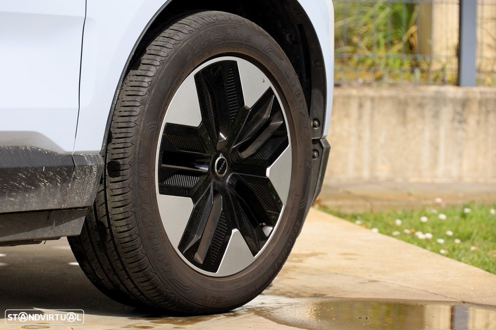 Volvo EX30 51 kWh Single Motor Plus - 5