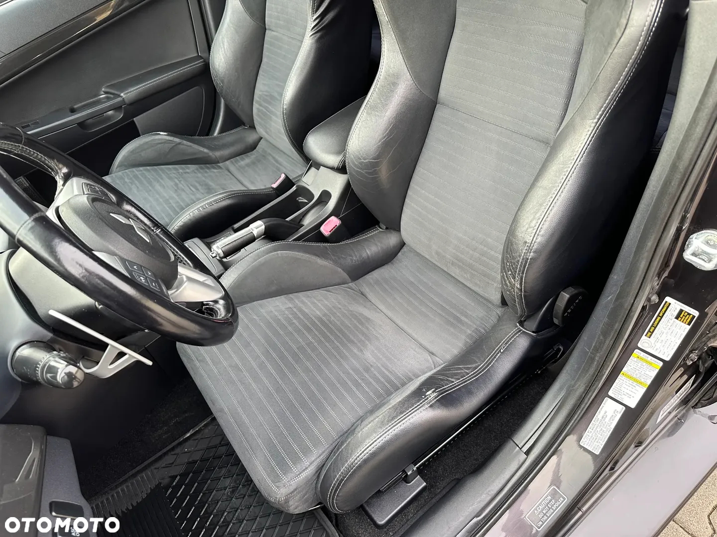 Mitsubishi Lancer - 19