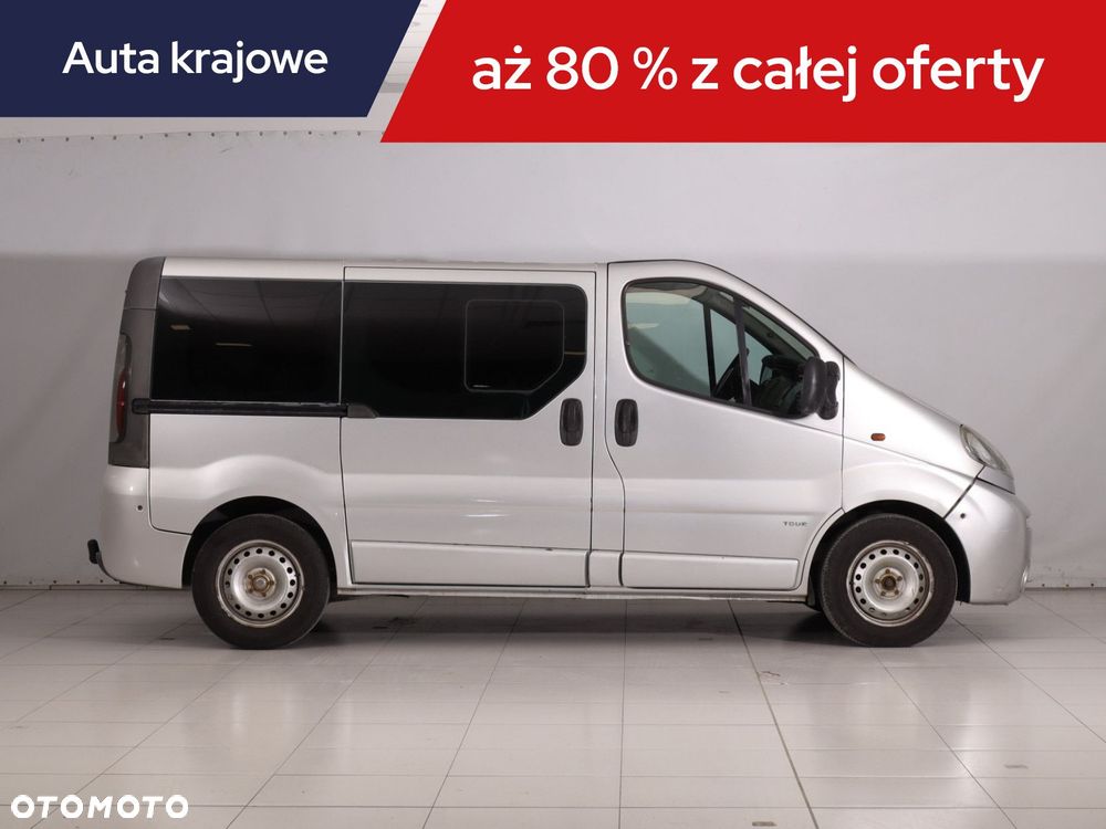 Opel Vivaro - 8